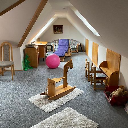 Ferienwohnung Unter Dem Schild Oberfell Exterior photo